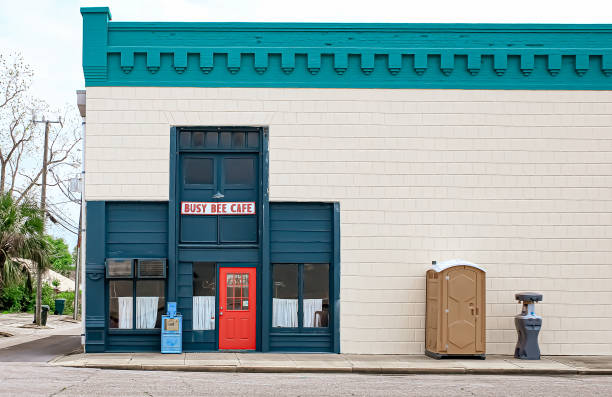 Best Handicap porta potty rental  in Howland Center, OH